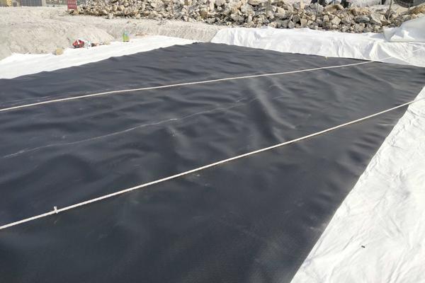 土工膜與水泥毯的搭配使用探討  第1張