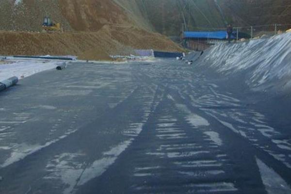 土工膜施工方法細(xì)則有哪些  第2張