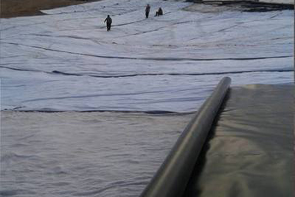 土工膜和PE管怎么連接呢？  第1張