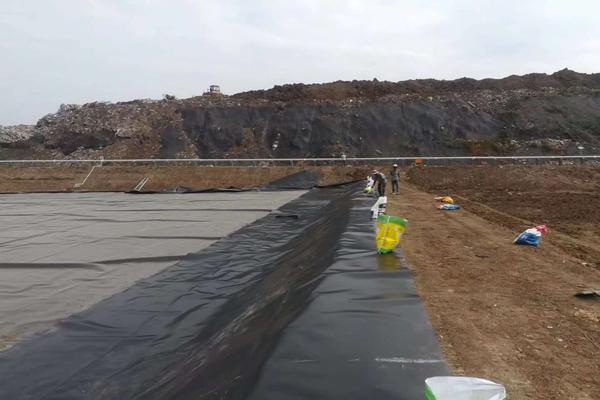 土工膜可以用在屋面防雨嗎 第2張